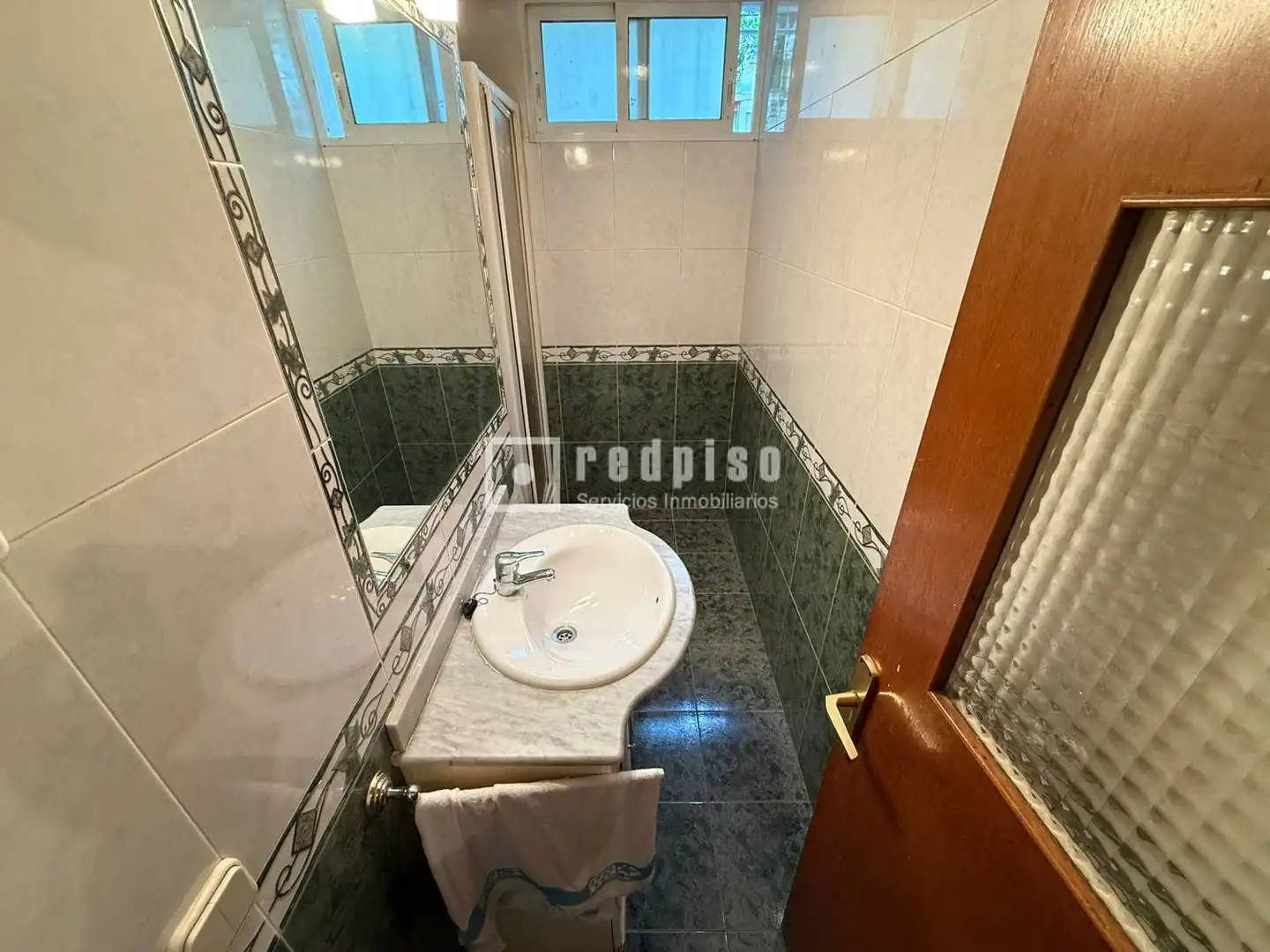 Baño de Piso en venta en Madrid con Calefacción y Terraza