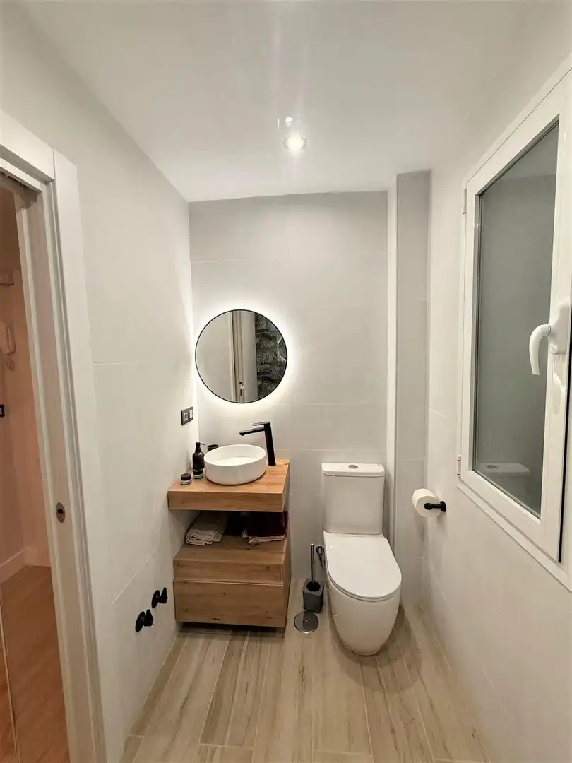 Badezimmer von Wohnung zum Verkauf in Torremolinos mit Möbliert