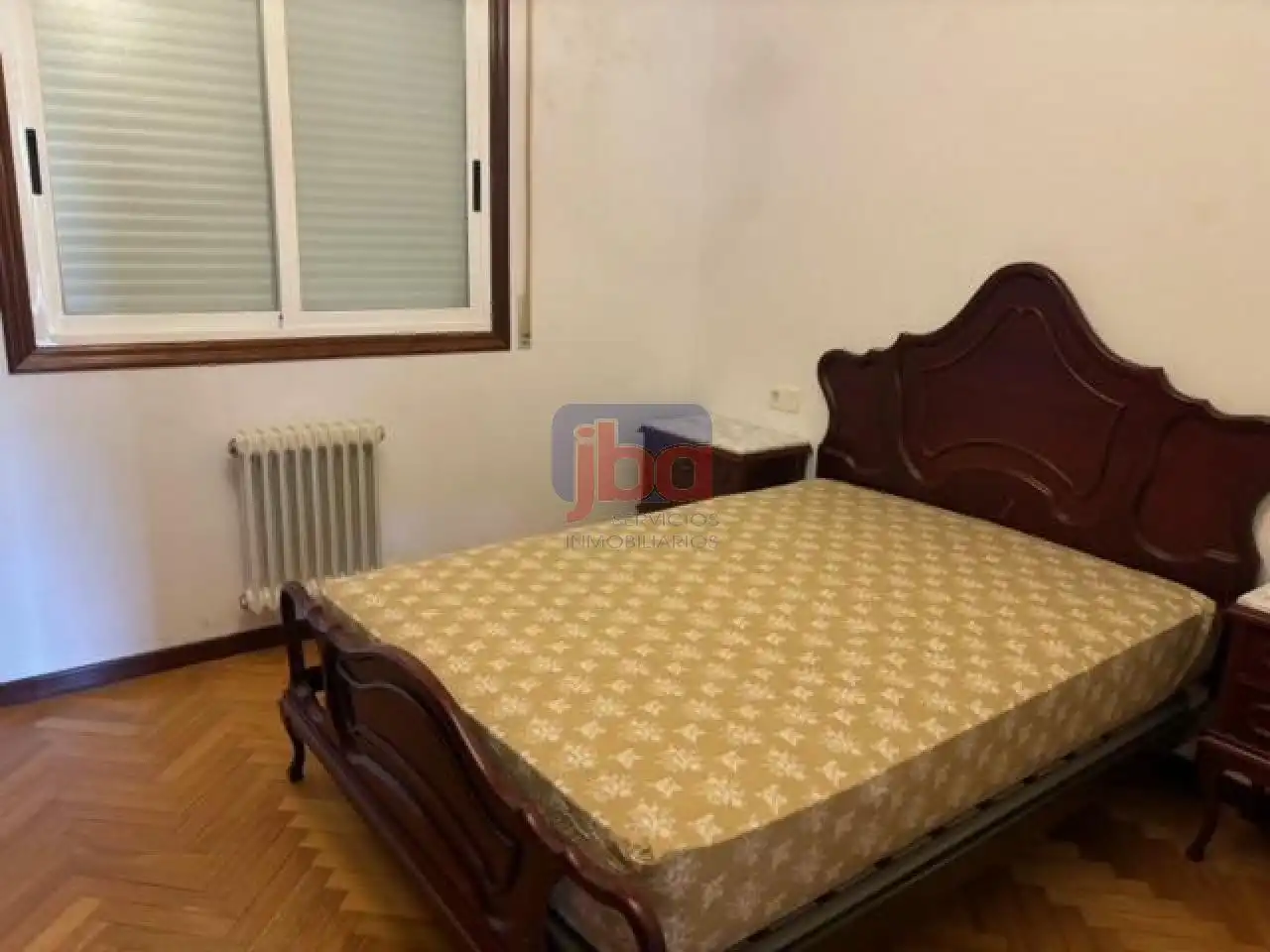 Habitación de Piso de alquiler en Barbadás con Calefacción, Amueblado y Balcón