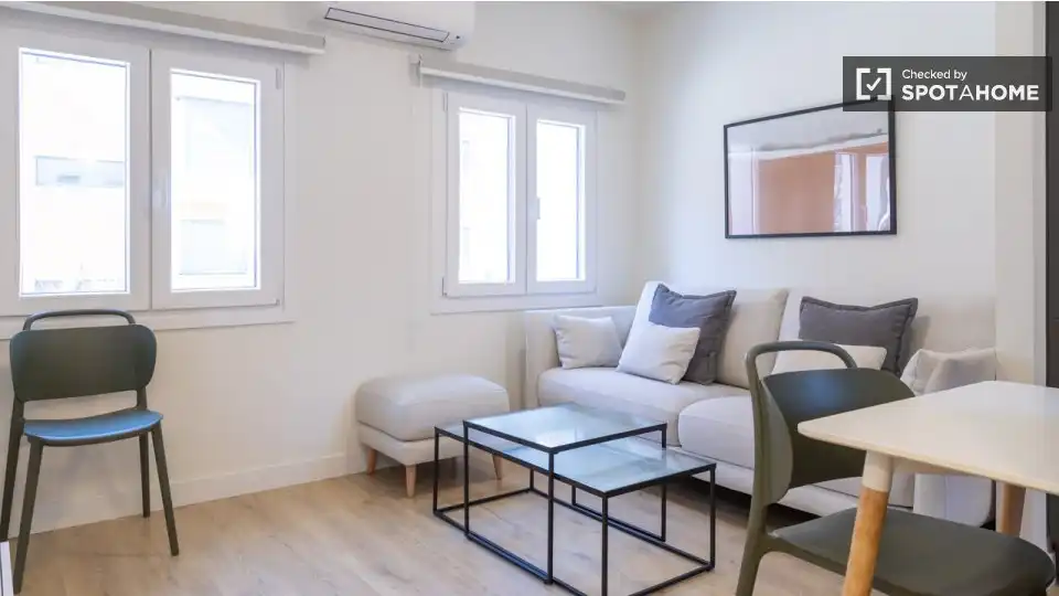 Wohnung mit Terrasse zur Miete in Tetuán, imagen 2