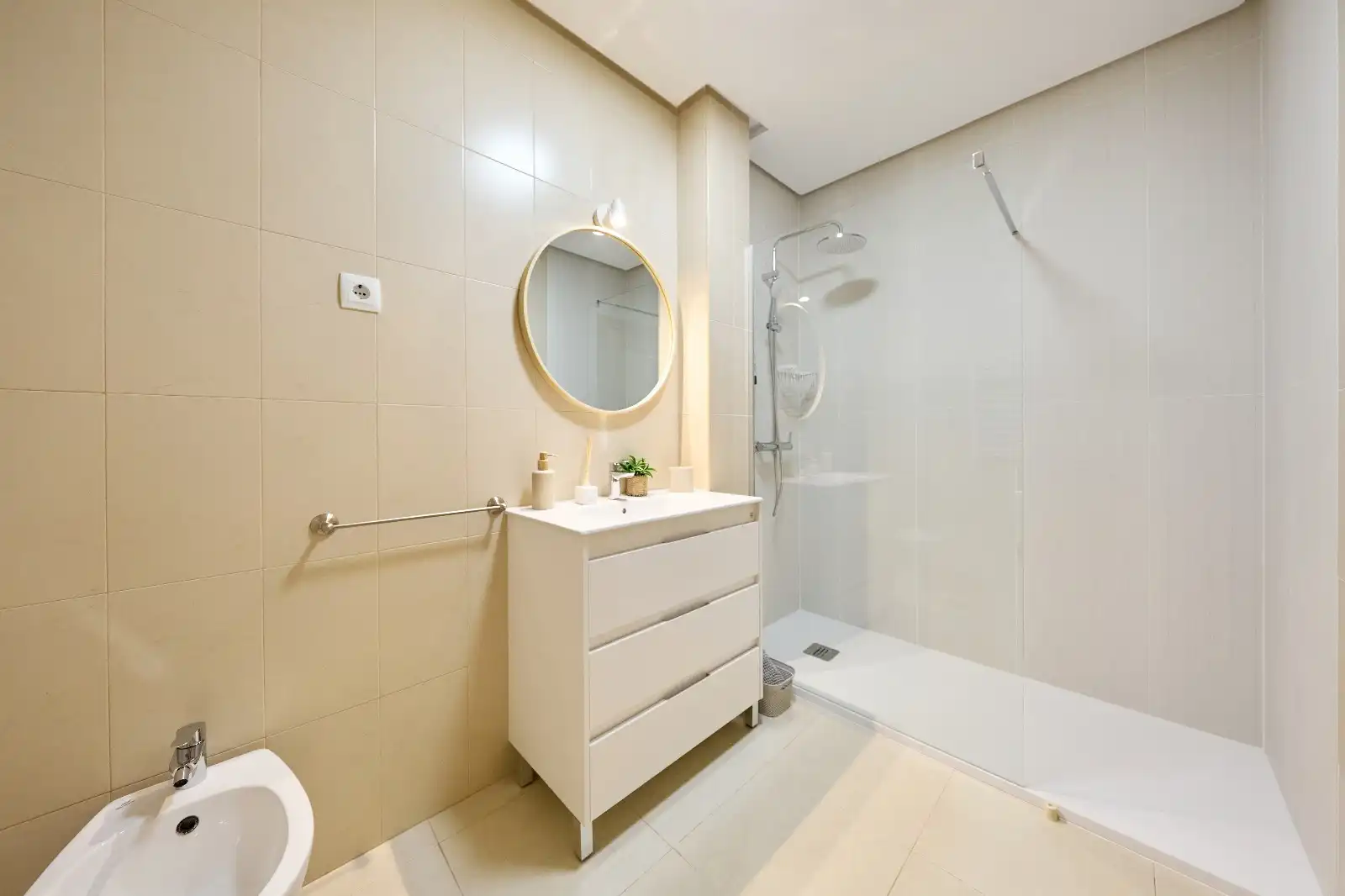 Baño de Casa o chalet en venta en Torre-Pacheco con Aire acondicionado, Calefacción y Jardín privado