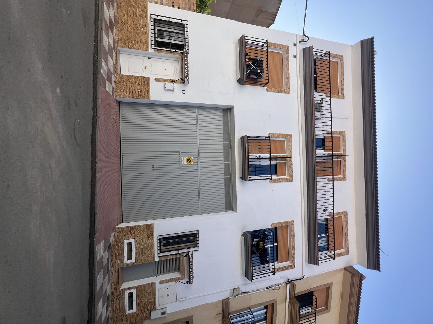 Vista exterior de Edifici en venda en Riogordo