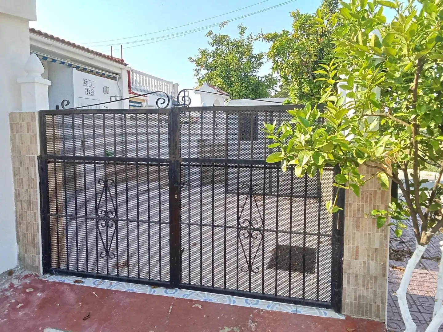 Exterior view of Houses for sale in Torrevieja  with Air Conditioner, Private garden and Furnished