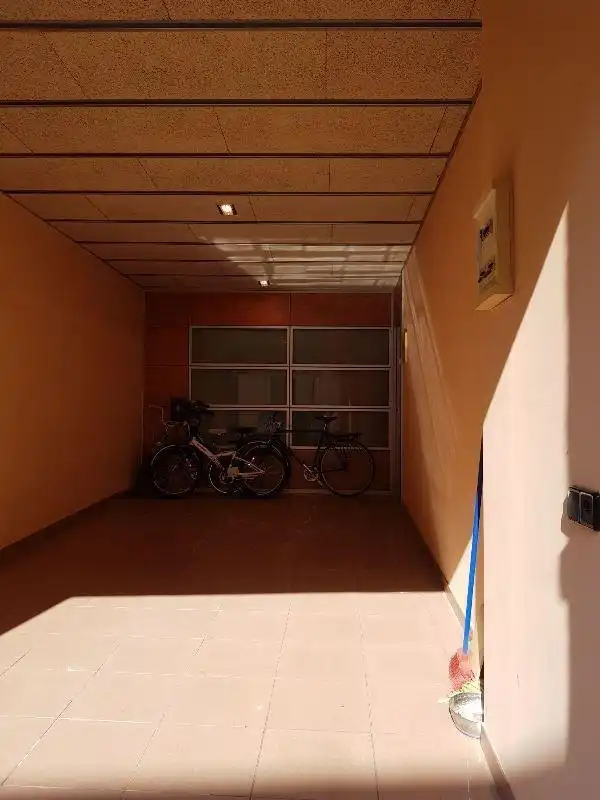 Local comercial en venta en Centre - Sant Oleguer, imagen 2