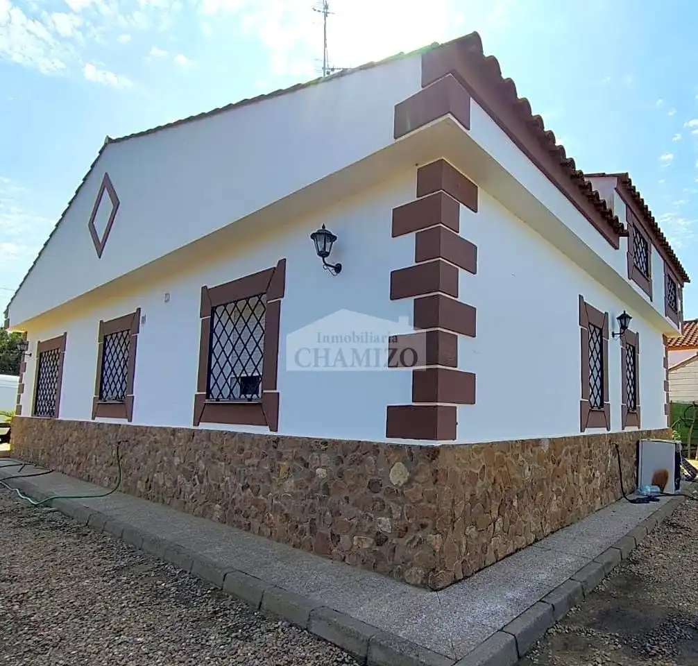 Chalet con jardín en venta en Villanueva de la Serena, imagen 13