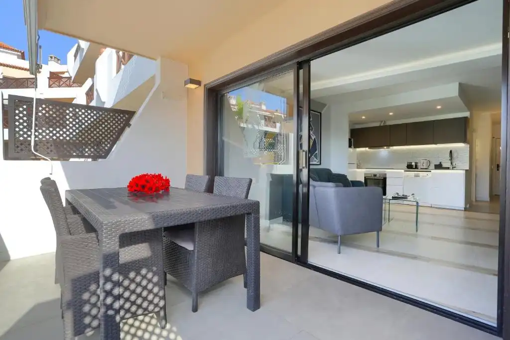 Terraza de Piso en venta en San Miguel de Abona con Aire acondicionado, Terraza y Amueblado