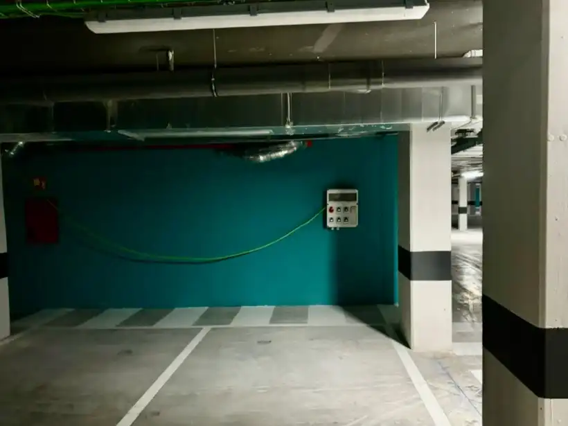 Garage for rent in Calle San Eustaquio, 28, Villaverde Alto