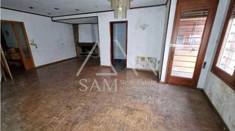 Foto 5 de Casa adosada en venda a Plaça Catalunya - Escola Industrial, Barcelona