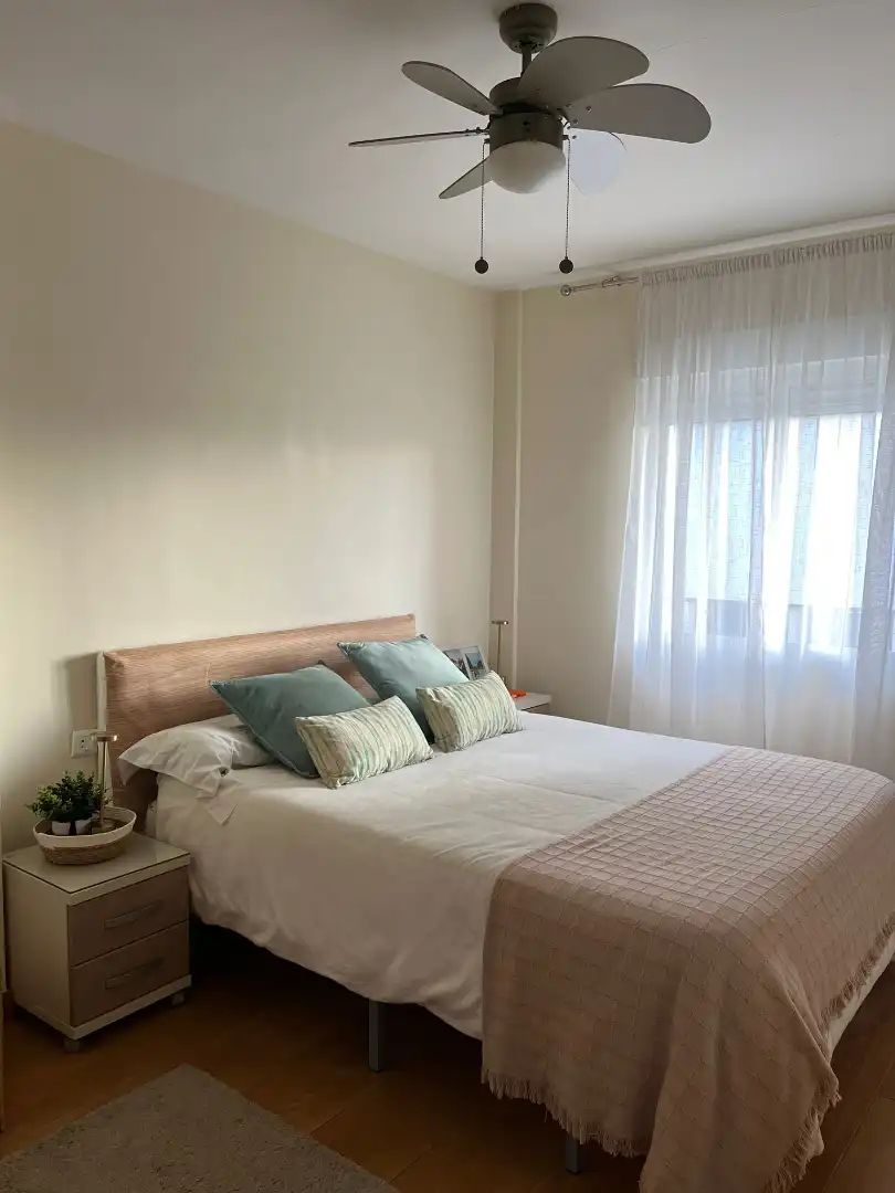 Bedroom of Flat for rent in Córdoba  with Air Conditioner, Heating and Terrace