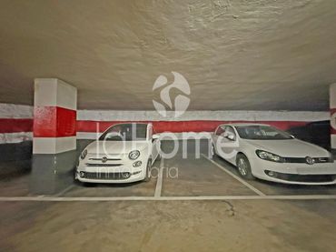 Individual amb ascensor en venda a Carrer de Don Juan de Austria