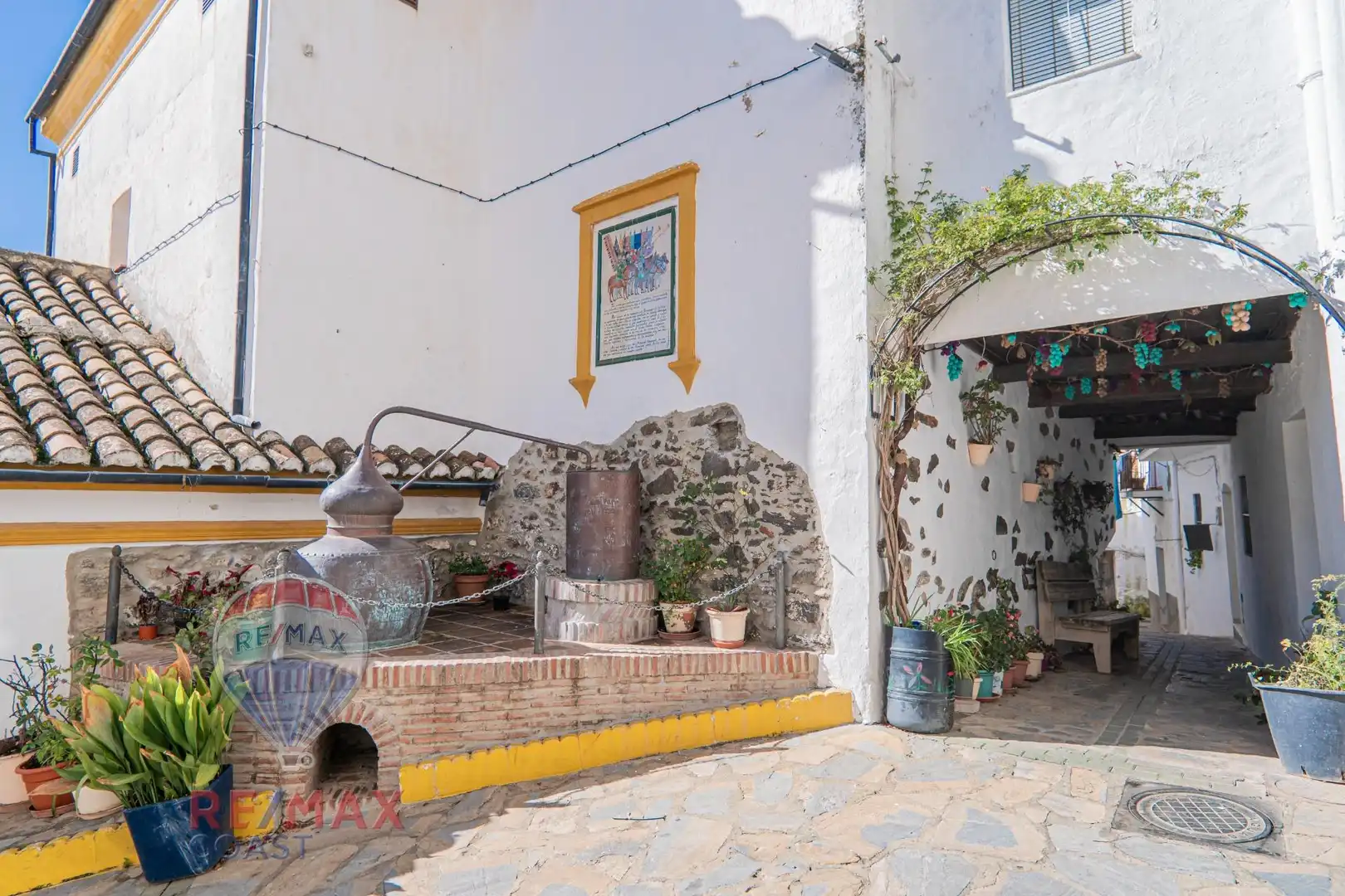 Vista exterior de Finca rústica en venda en Jubrique amb Aire condicionat, Calefacció i Terrassa