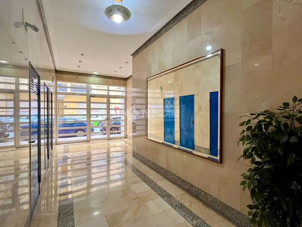 Piso en venta en Murcia con Aire acondicionado, Calefacción y Balcón