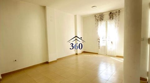 Foto 4 de Casa o chalet en venta en Fernando Magallenes, Valdesalor - Rincón de Ballesteros, Cáceres Capital