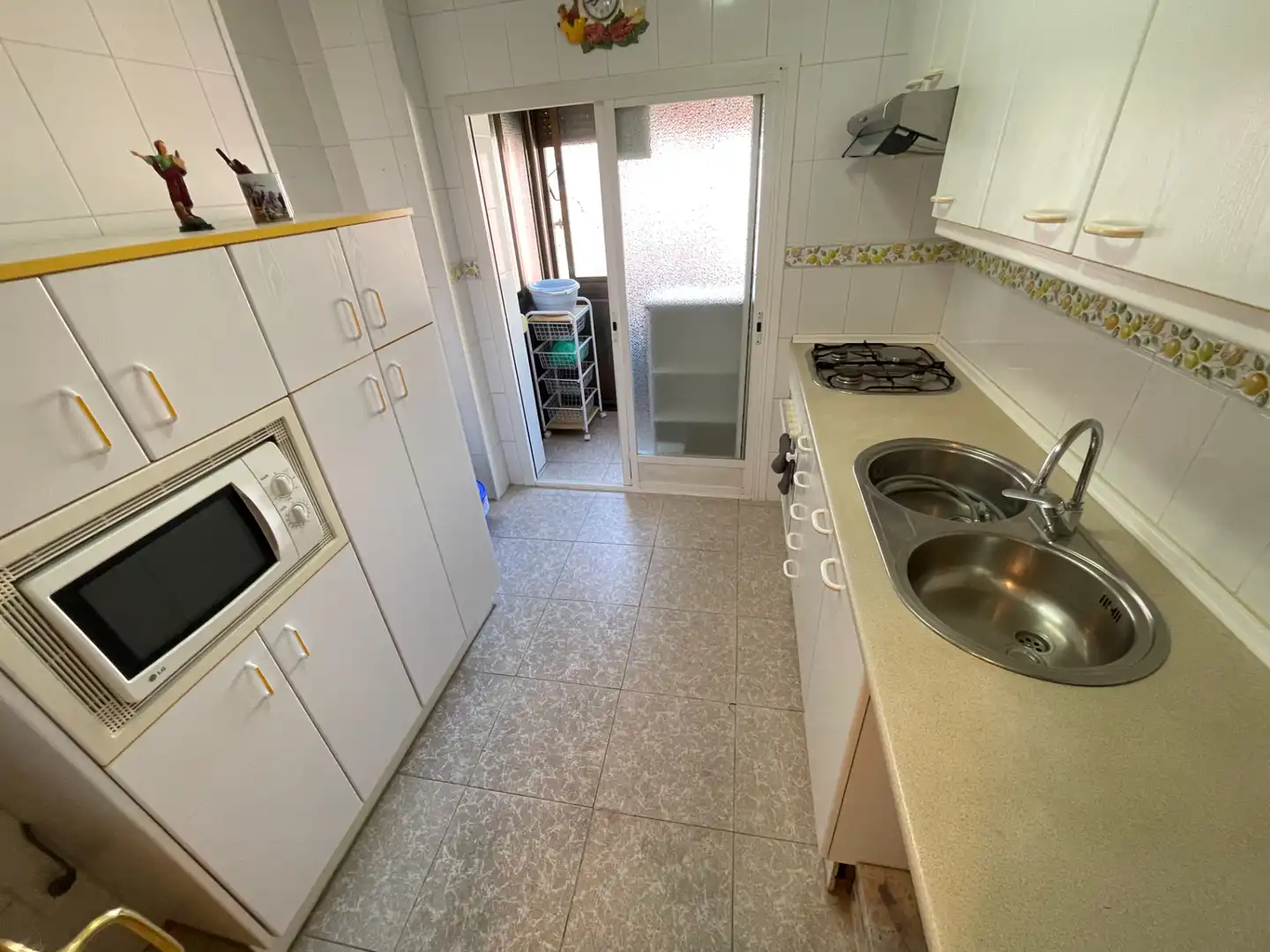 Cuina de Pis en venda en Madrid amb Calefacció, Terrassa i Traster