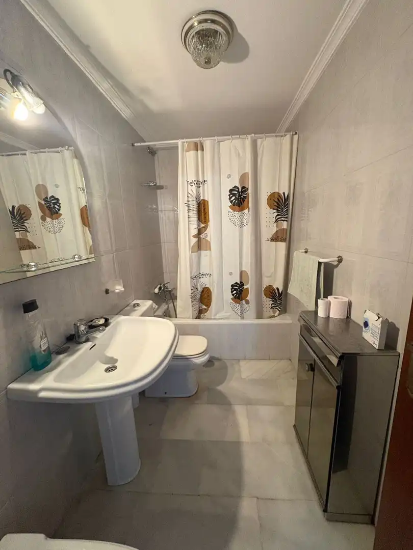 Flat with lift to rent in Reina Victoria - Matadero, imagen 10