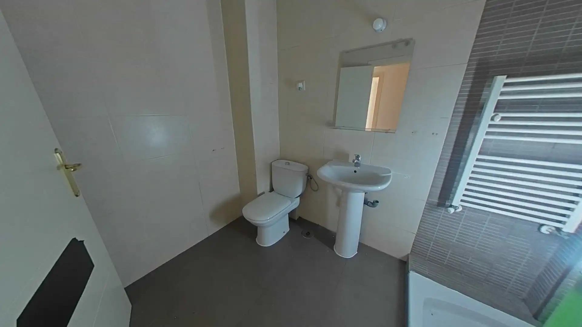 Baño de Piso en venta en Tarancón, Cuenca