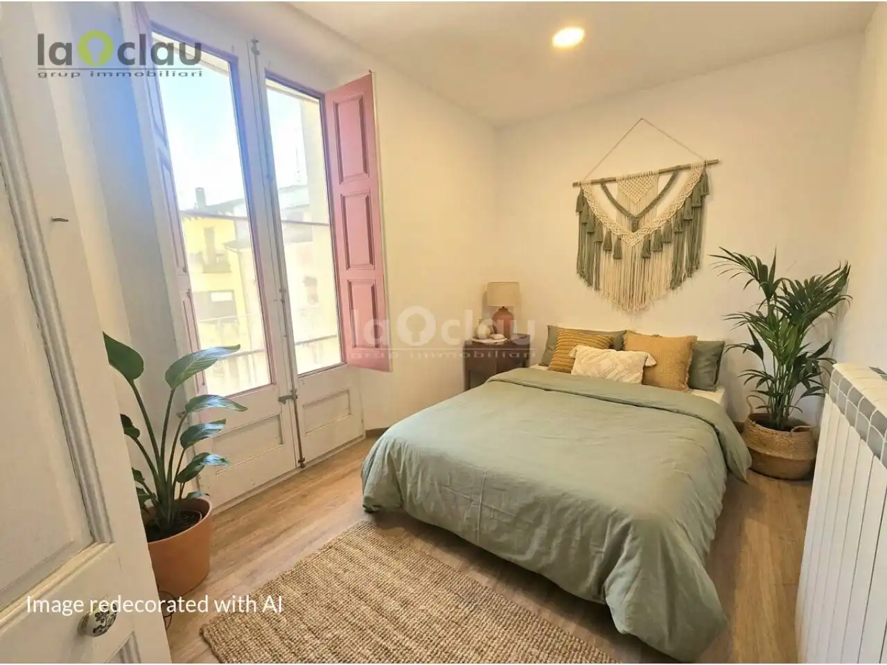 Habitación de Piso en venta en Tona con Calefacción, Parquet y Terraza