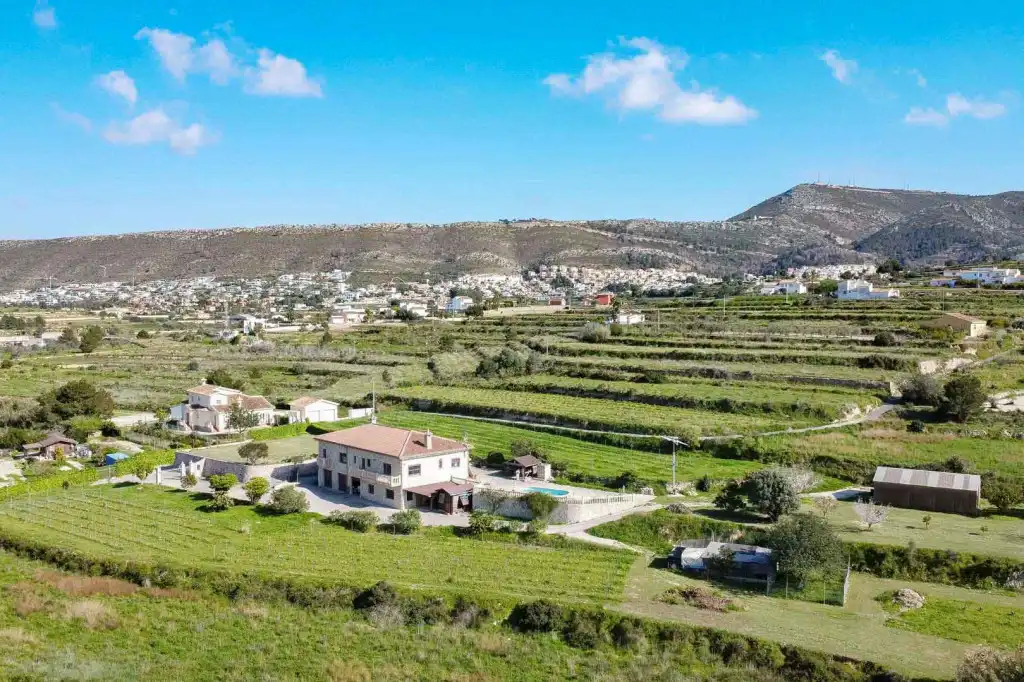 Casa amb terrassa en venda a Partides comunes - Adsubia, imagen 2