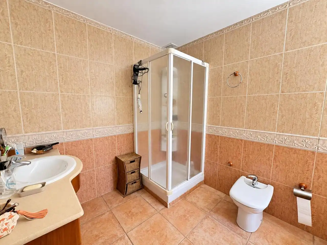 Bany de Casa o xalet en venda en Galapagar amb Aire condicionat, Calefacció i Jardí privat