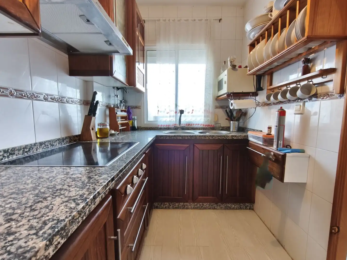 Cocina de Casa adosada en venta en El Portil con Aire acondicionado y Piscina comunitaria