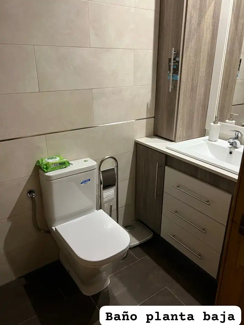 Badezimmer von Maisonette zum Verkauf in Jaén mit Klimaanlage, Heizung und Terrasse
