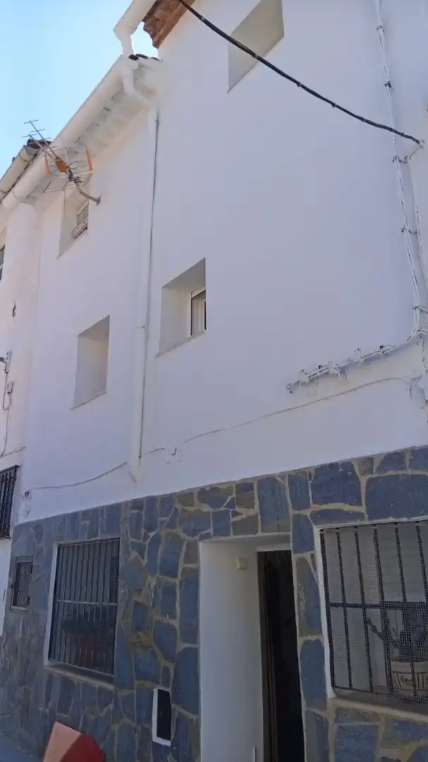 Exterior view of Houses for sale in Calles  with Furnished, Oven and Washing machine