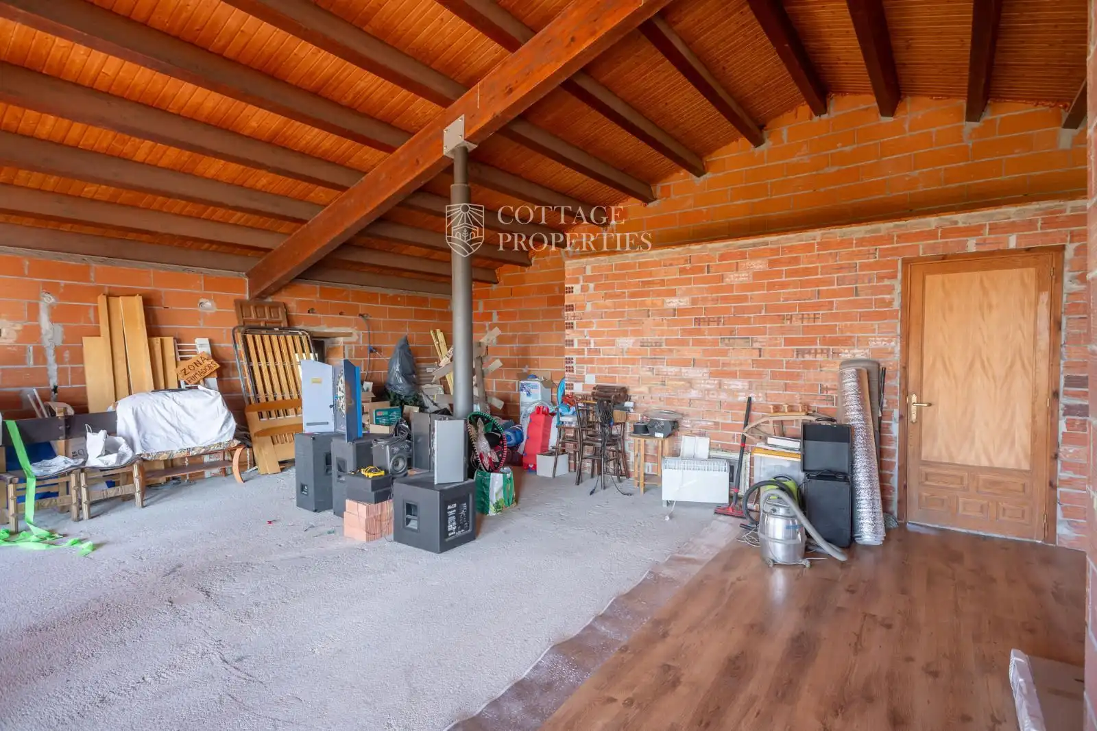 Finca rústica en venta en Torelló con Terraza y Amueblado