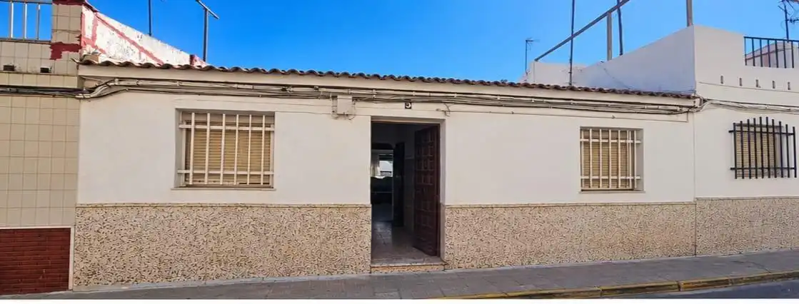 Casa en venta en Gibraleón
