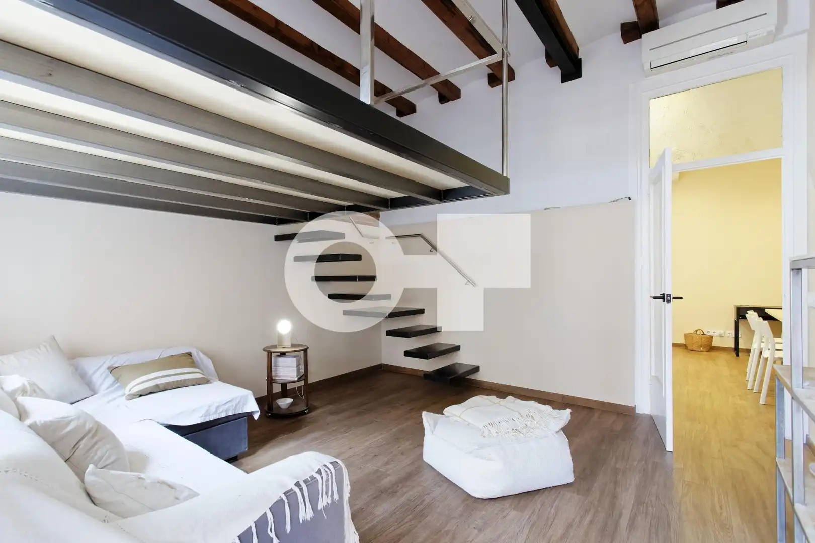 Piso con terraza en venta en Carrer Carrer Consell de Cent, imagen 5