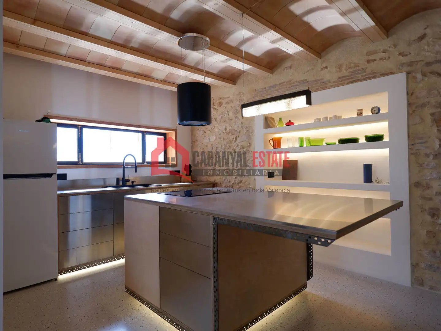 Kitchen of Houses for sale in Valencia  with Air Conditioner and Heating