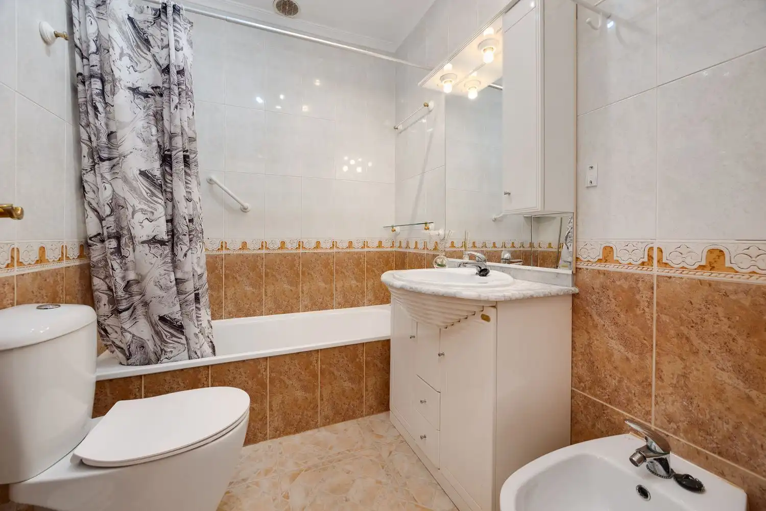 Casa aparellada amb terrassa en venda a Calle Cuerda 5, imagen 26