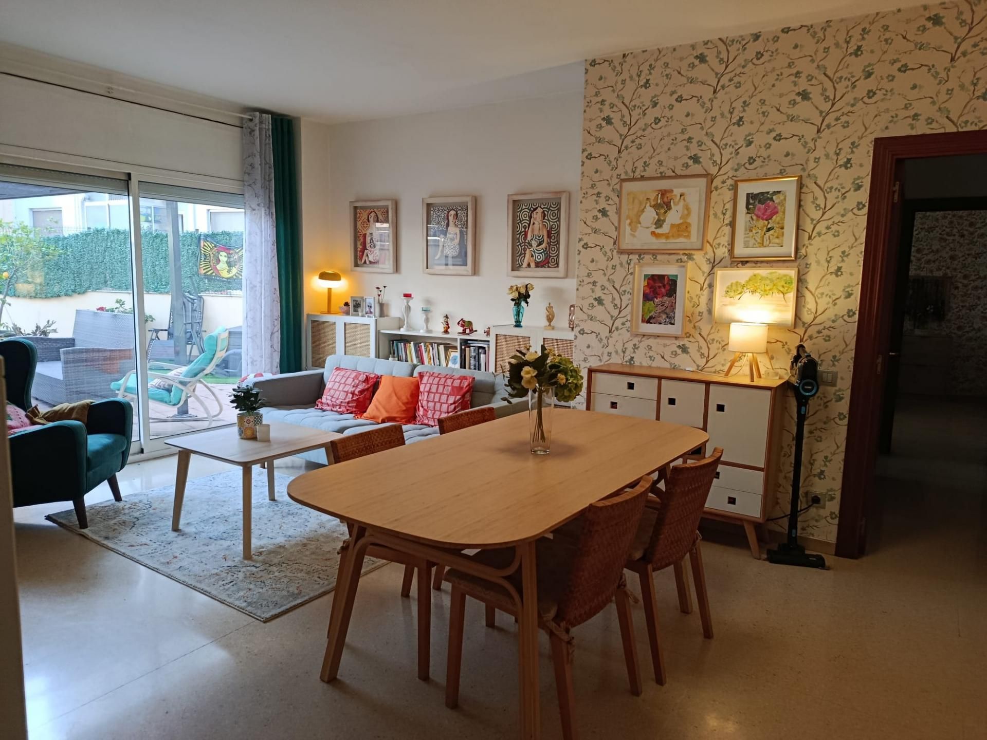 Menjador de Planta baixa en venda en Montmeló amb Calefacció, Terrassa i Traster