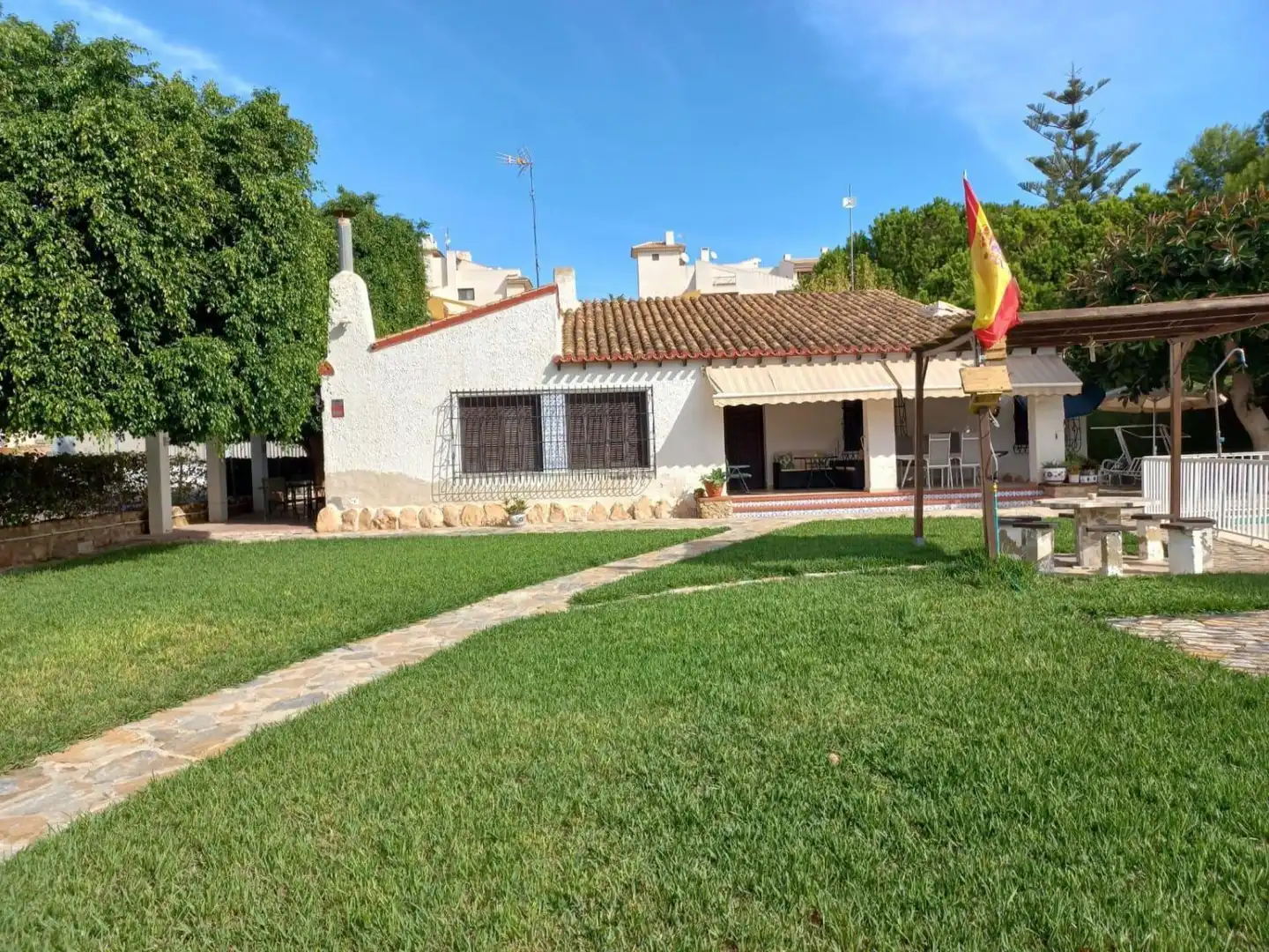 Villa mit Pool zum Verkauf in Orihuela Costa