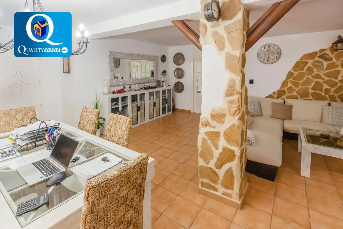 Comedor de Casa o chalet en venta en Mutxamel con Aire acondicionado, Calefacción y Terraza