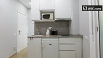 Kitchen of Flat to rent in  Barcelona Capital  with Air Conditioner, Heating and Furnished