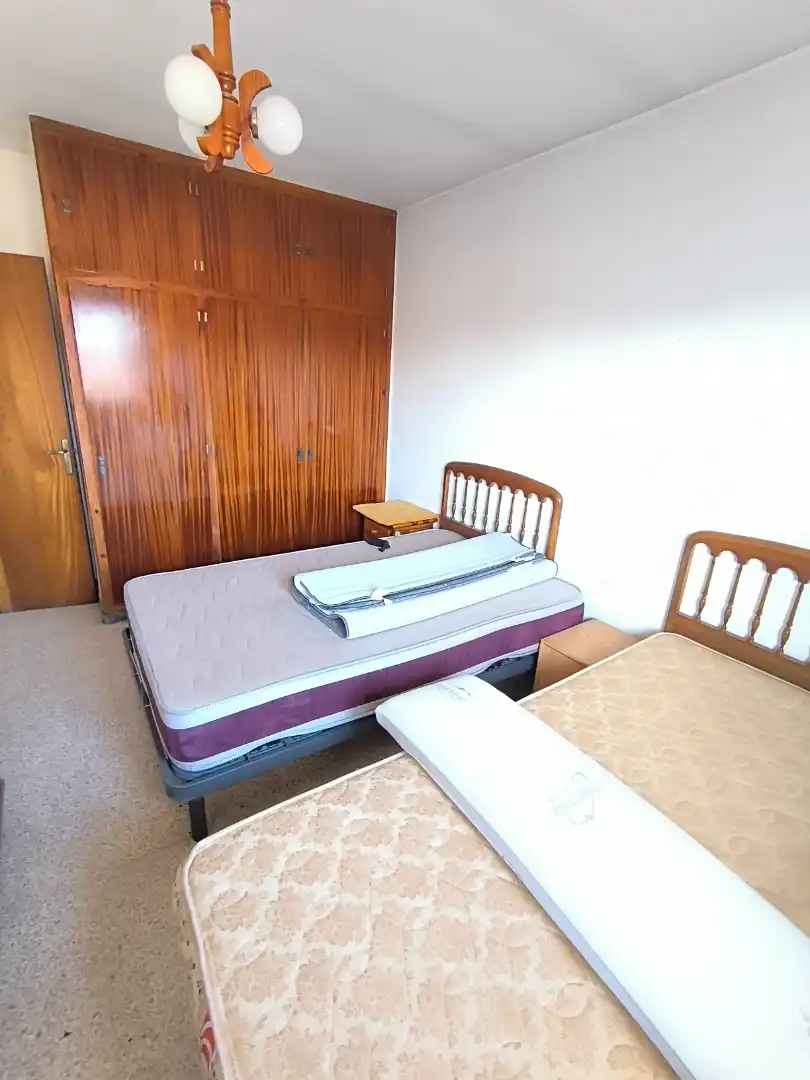 Habitación de Piso en venta en Vilablareix con Aire acondicionado, Calefacción y Terraza