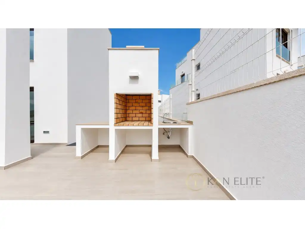 Casa amb piscina en venda a Calle Mexic De, imagen 7