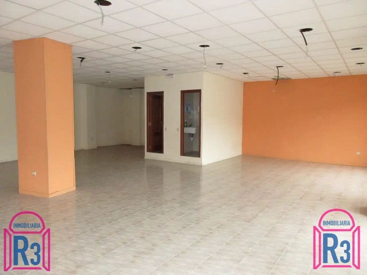 Local comercial en venda a Trobajo del Camino, imagen 6