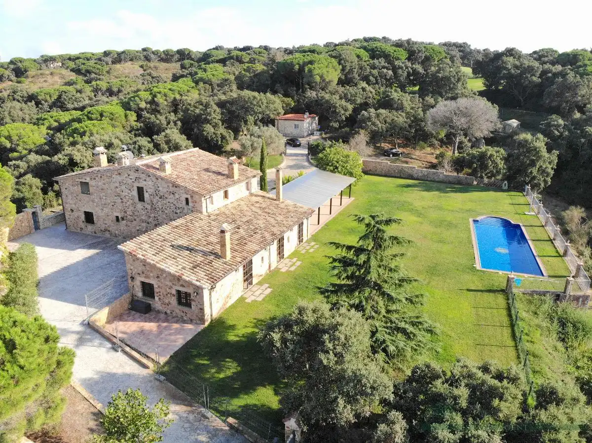 Garden of Country homes for sale in Castell d'Aro, Platja d'Aro i s'Agaró  with Air Conditioner, Heating and Terrace