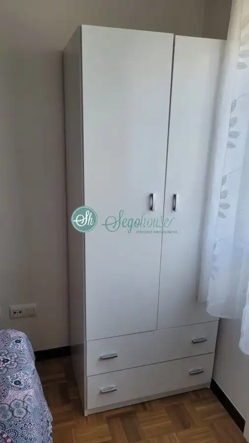 Habitación de Apartamento en venta en Palazuelos de Eresma con Calefacción y Trastero