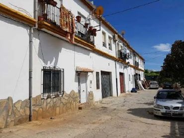 Locale commerciale in vendita a CALLE CARRION