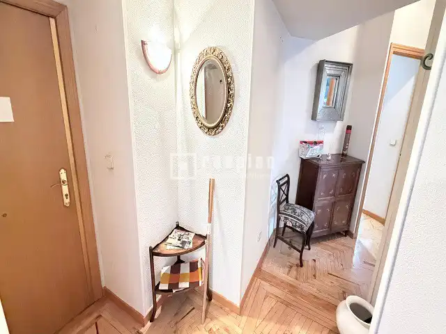 Habitación de Piso de alquiler en Madrid con Amueblado