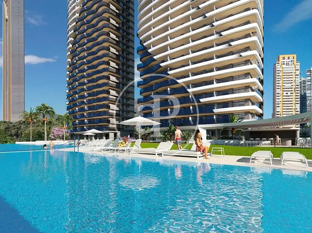 Piscina de Piso en venta en Benidorm con Aire acondicionado, Calefacción y Jardín privado
