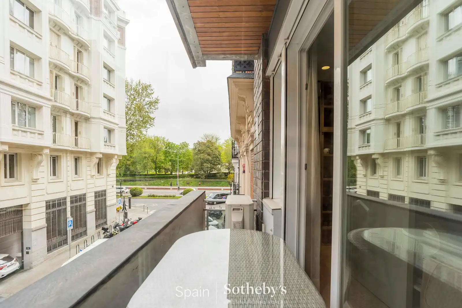 Terrasse von Wohnungen zum Verkauf in Madrid mit Klimaanlage, Heizung und Terrasse