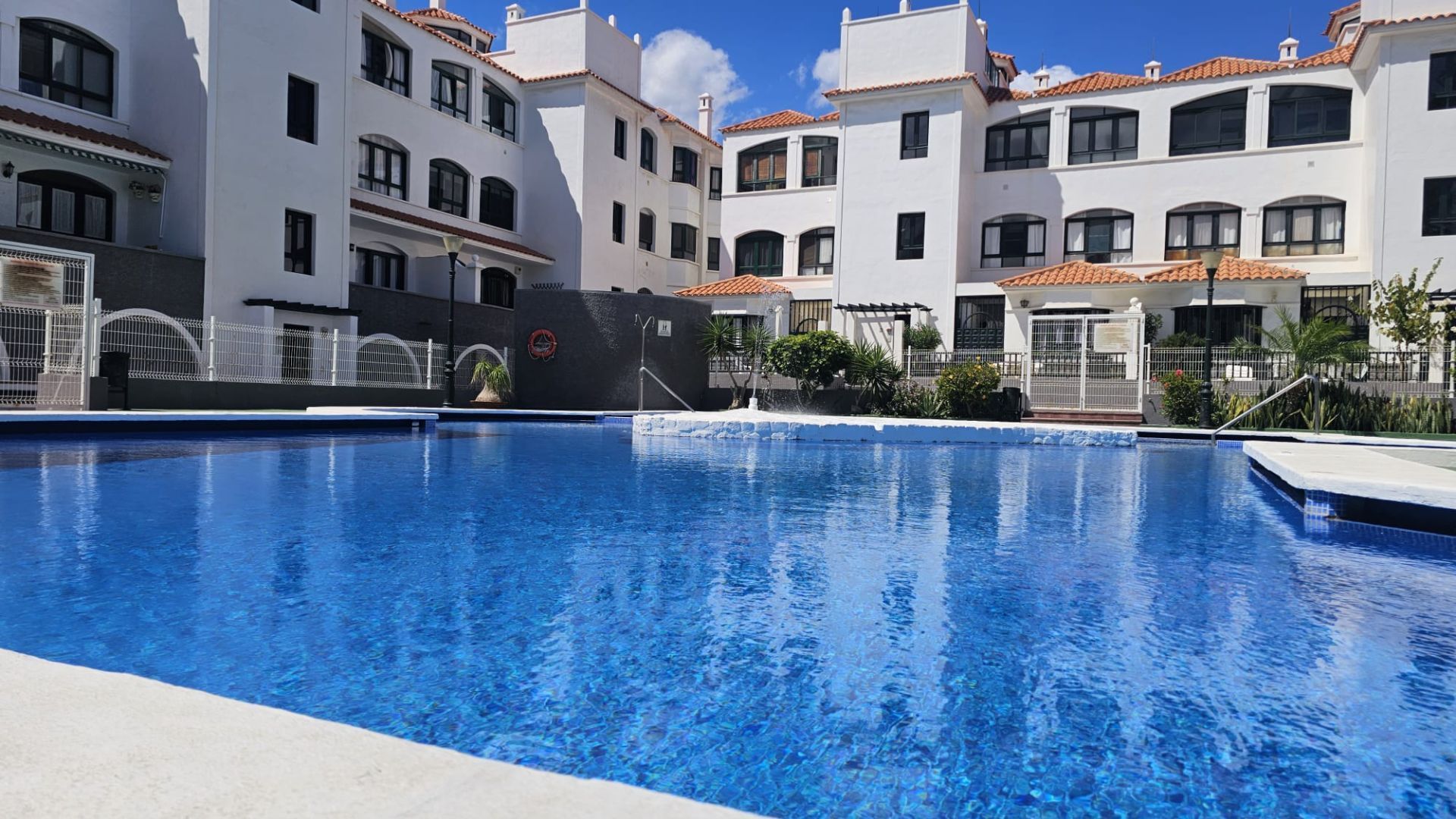 Piscina de Apartament en venda en Güímar amb Moblat
