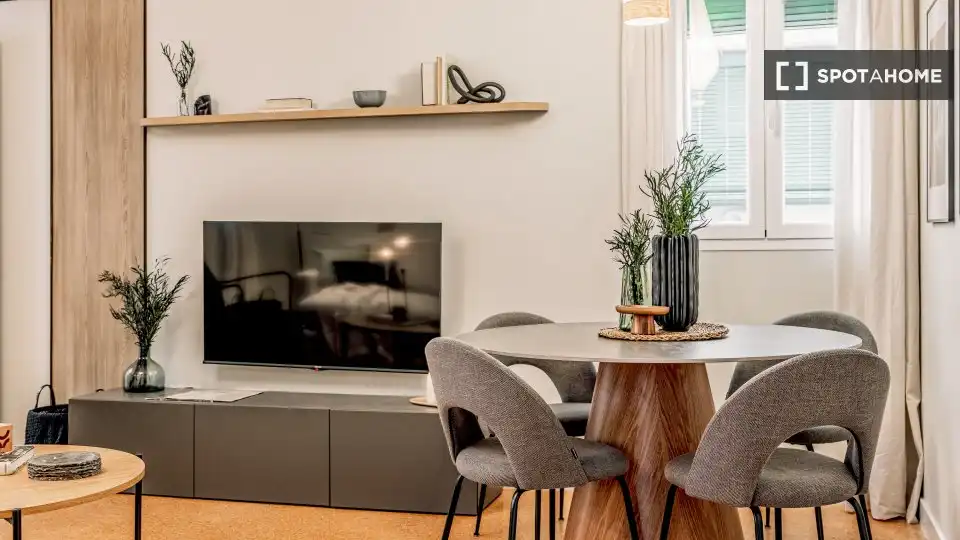 Living room of Apartments for share in Madrid  with Air Conditioner, Terrace and Furnished