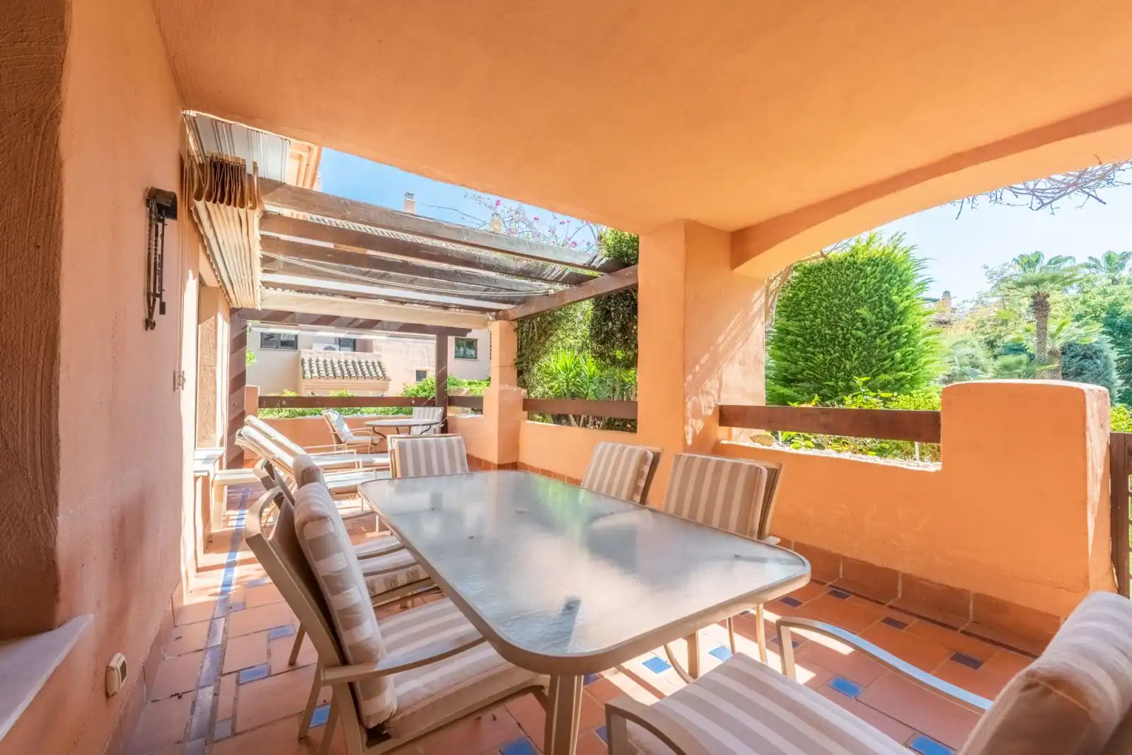 Terrassa de Apartament en venda en Estepona amb Terrassa, Traster i Moblat