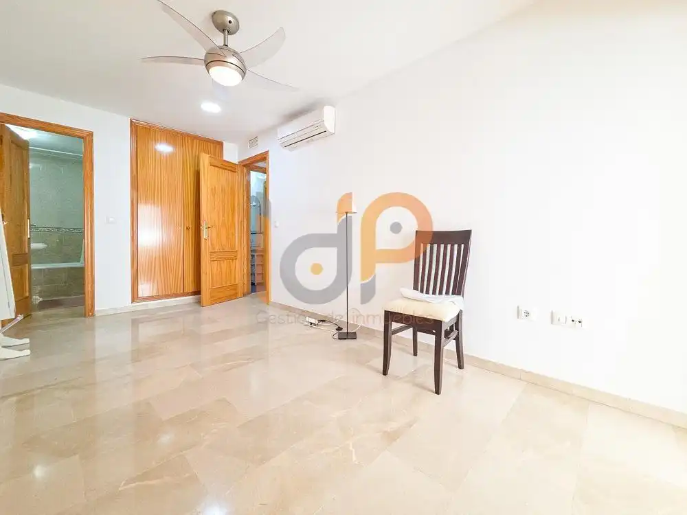Dúplex en venta en Garrucha con Aire acondicionado, Terraza y Trastero