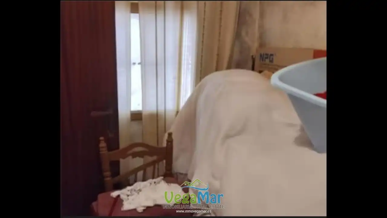 Dormitori de Casa o xalet en venda en Otívar