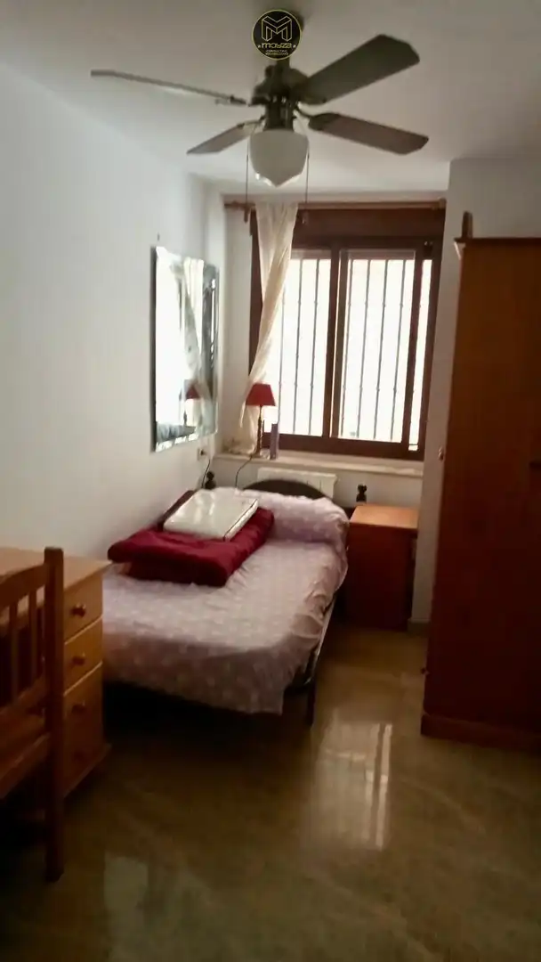 Habitación de Piso en venta en Jaén con Calefacción
